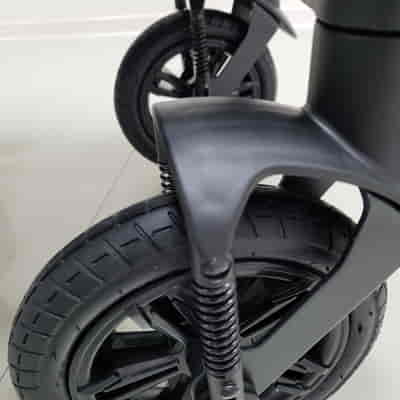 прогулочная коляска carrello tilly omega - амортизаторы (реальные фото)