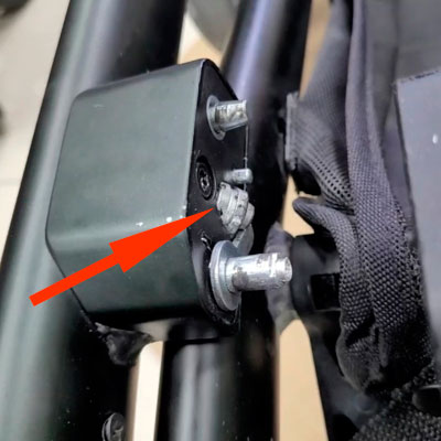 выломанный шток