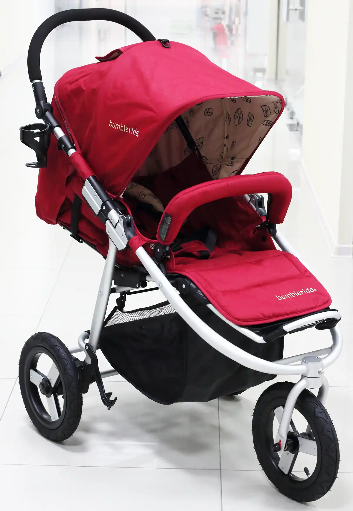 Bumbleride Indie 3-wheel stroller with metal front fork and long-handle engineering for tall parents