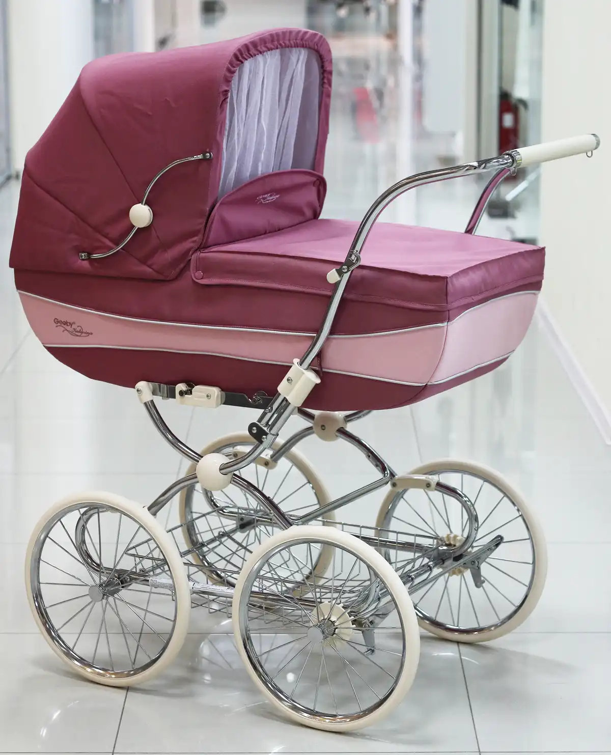 Vintage Carriage Engineering: 16-Inch High-Inertia Rigid Wheels