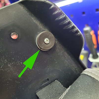 изготовил крепление держателя крыши