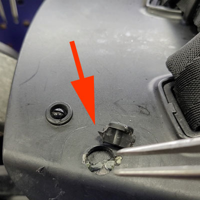 фото отломанного держателя