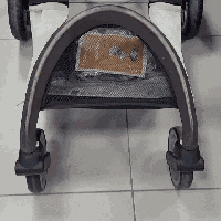Stroller wheels stable after installing damping washers